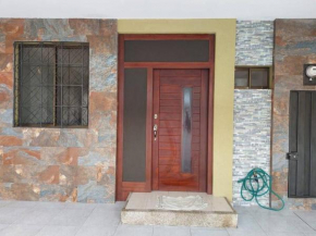 Residencia de dos plantas en Urbanización privada